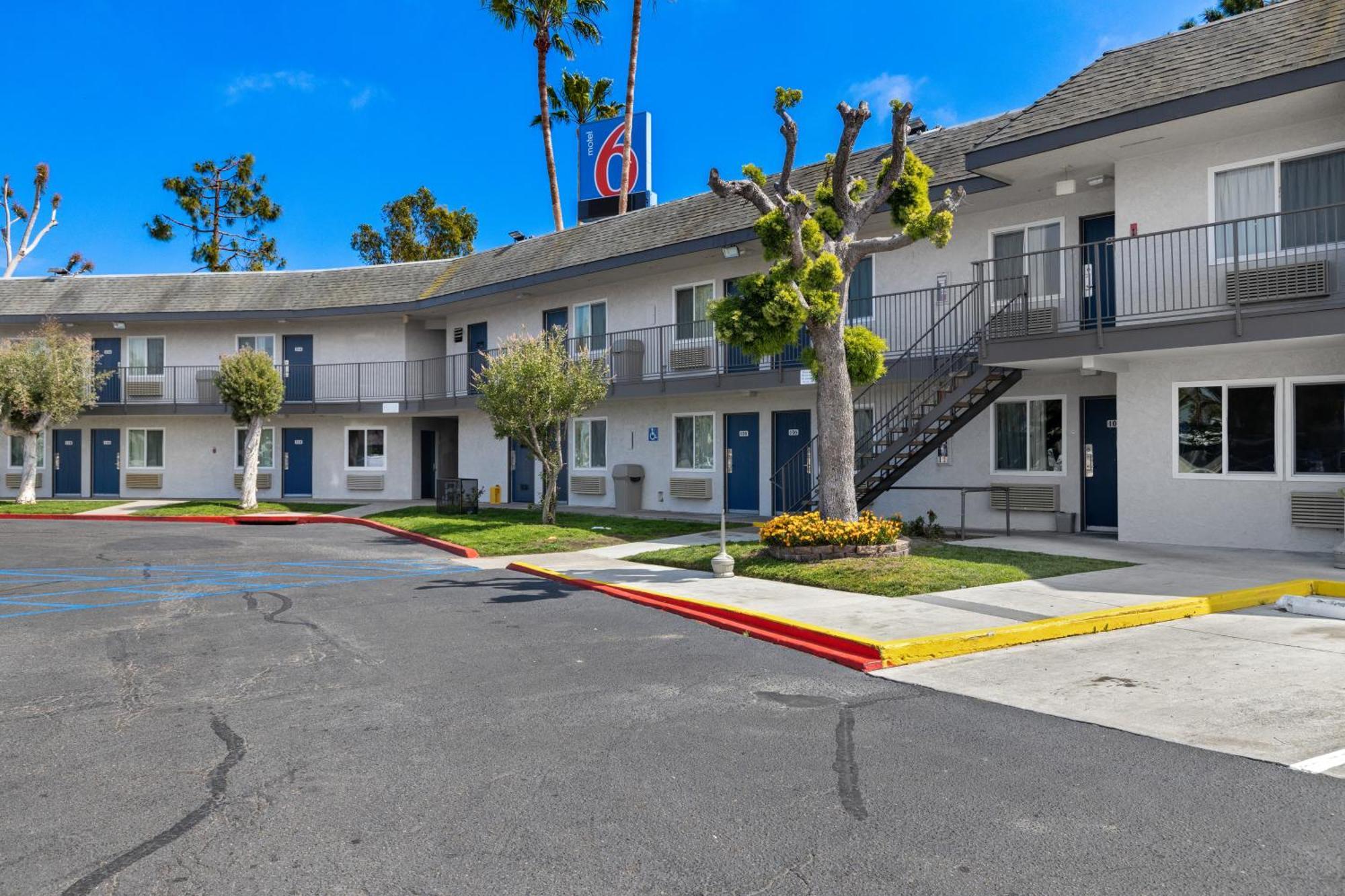 Motel 6-San Diego, Ca - North מראה חיצוני תמונה