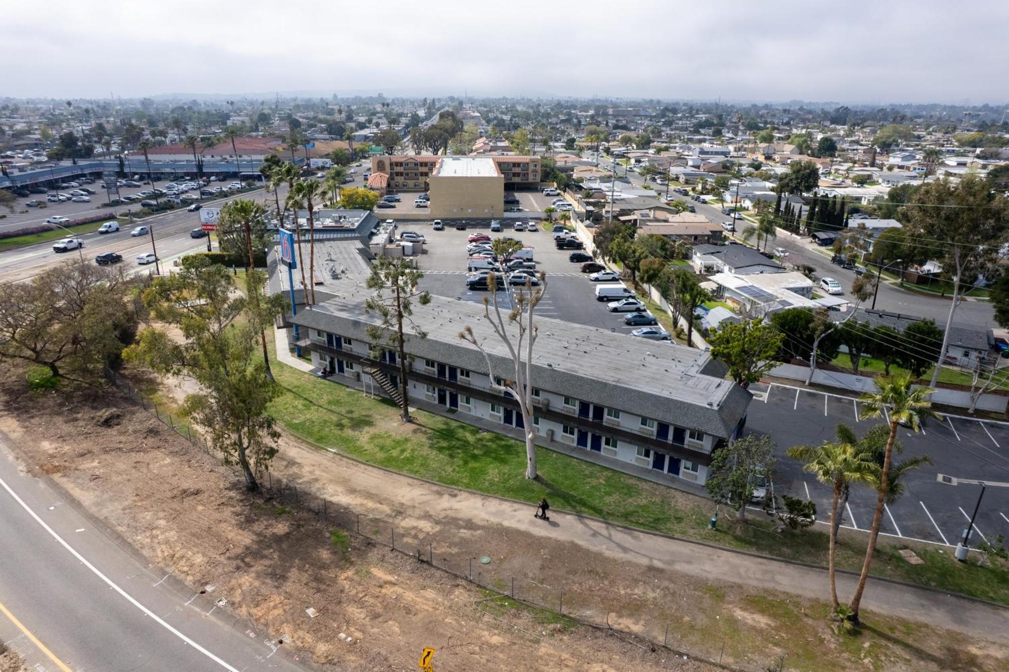 Motel 6-San Diego, Ca - North מראה חיצוני תמונה